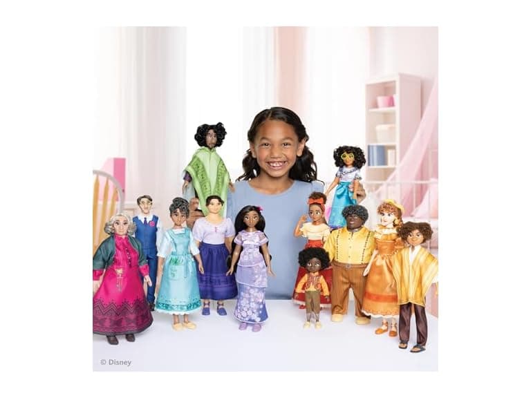 Encanto Ultimate Madrigal Family Dolls