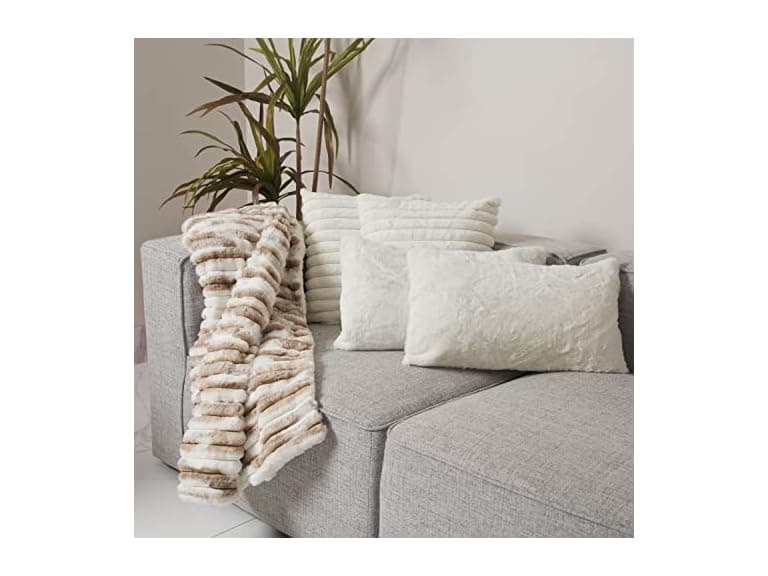 Faux Fur Throw Blanket & Pillow Set