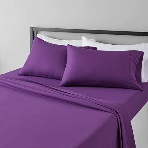 Amazon Basics Breathable Micro...e Resistant, King, Plum, Solid