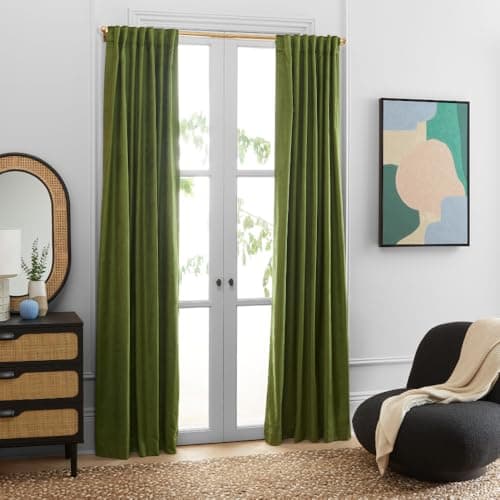SAFAVIEH Home Collection Rosed...r Living Room Bedroom (Single)