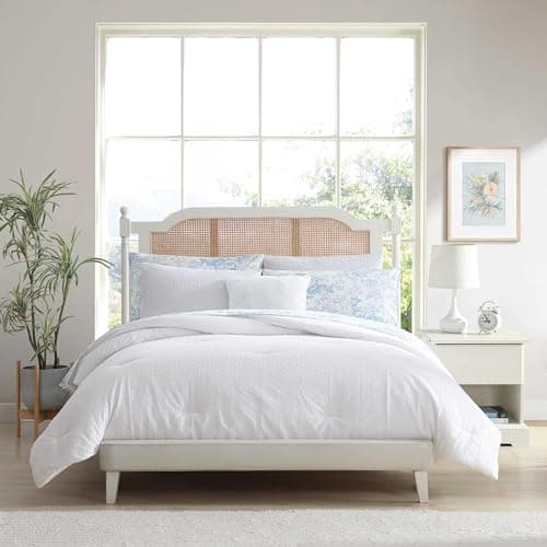 Laura Ashley - Twin Comforter ...rm Essentials (Margaret White)