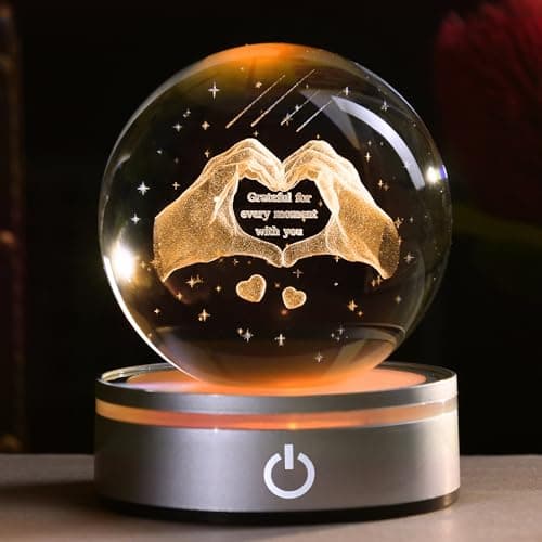 IFOLAINA Mom Wife Friends Gifts Grateful Moment with You 3D Heart Crystal Ball for Valentine Day Anniversary Birthday Grateful Gifts Crystal Heart Hands Lamp