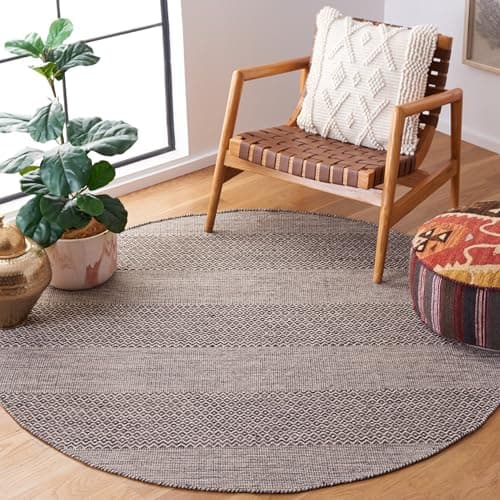 SAFAVIEH Montauk Collection 4'... Room Bedroom Kitchen Area Rug
