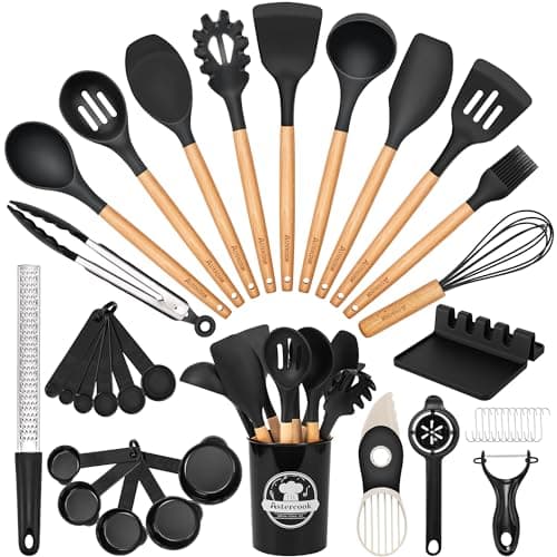 39-Piece Kitchen Utensils Set Just $17.98 on Amazon (Reg. $33)
