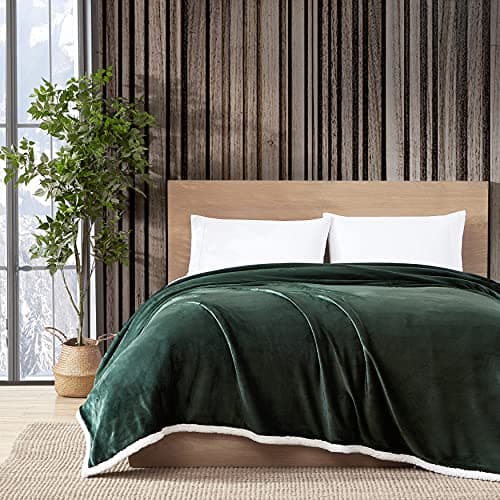 Eddie Bauer - King Blanket, Re...edding Set (Solid Green, King)