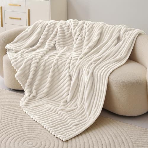 White Fleece Throw Blanket for Couch & Bed, Cozy Warm Gifts for Women Girls